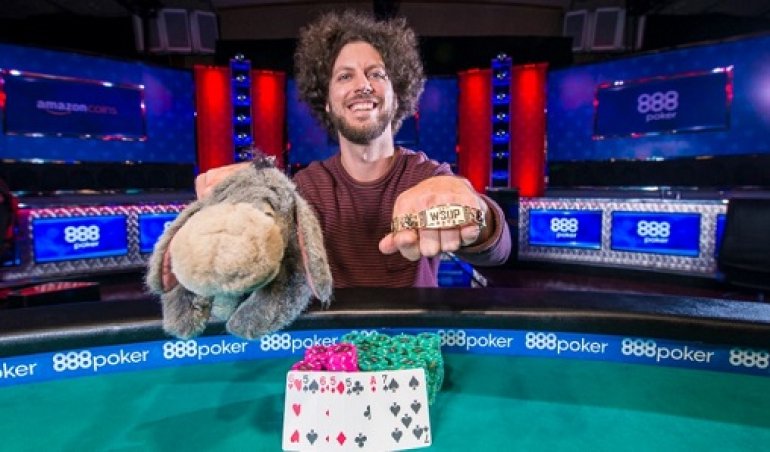 Chris Vitch wins WSOP2017 Seven Card Stud Hi-Lo 8 or Better Championship 1